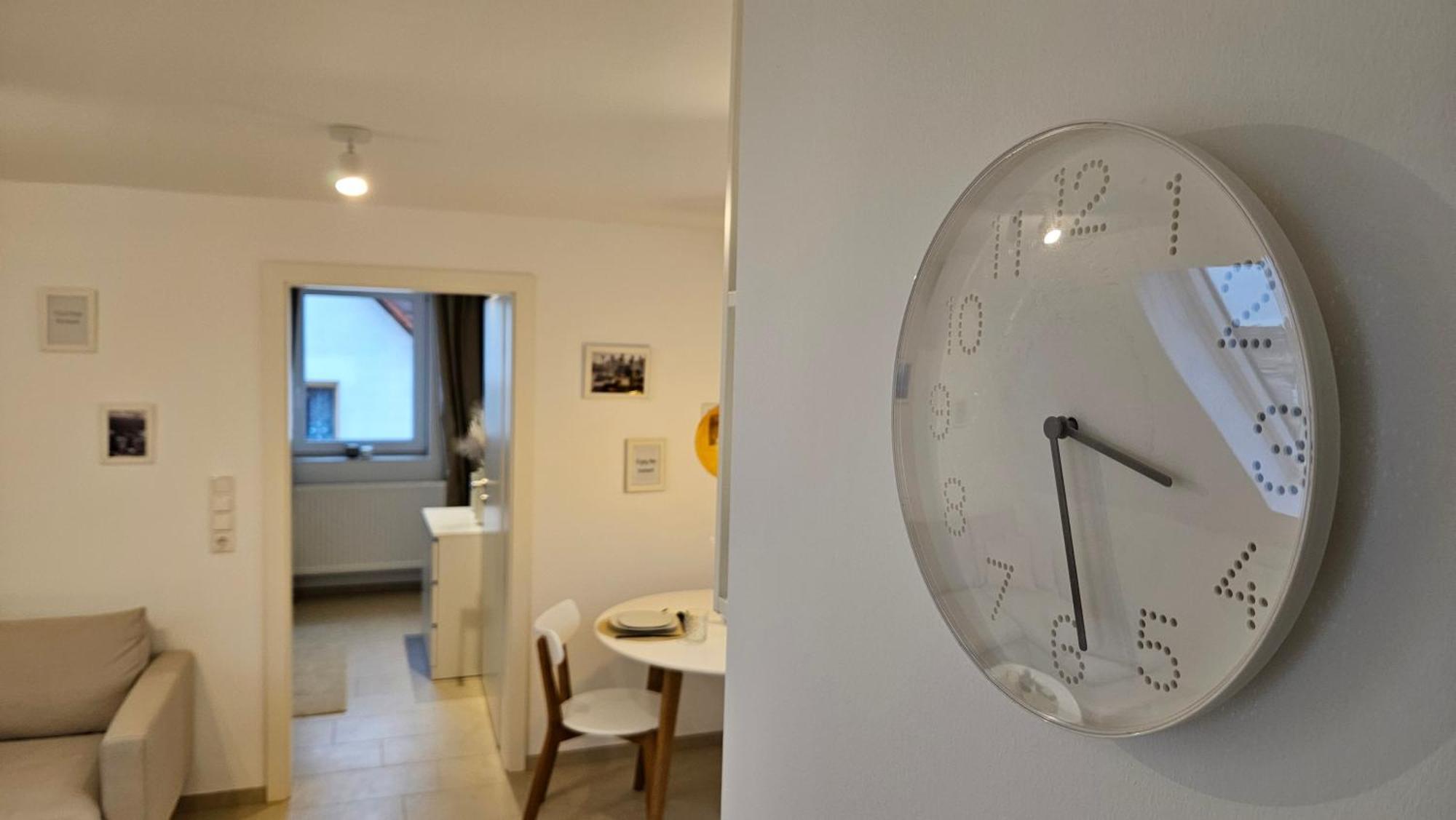 Ferienwohnung As 5 One & Two Bamberg - Modern In Ruhiger Lager Mit Balkon Hallstadt Kültér fotó